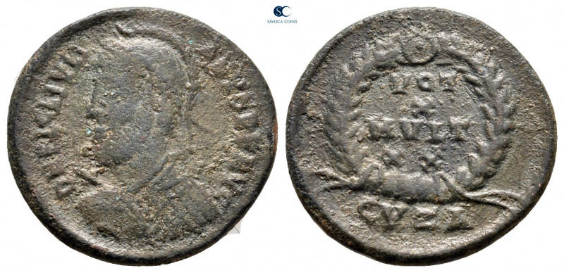 Julian II AD 360-363. Cyzicus
Follis Æ

21 mm, 3,26 g



nearly very fine...