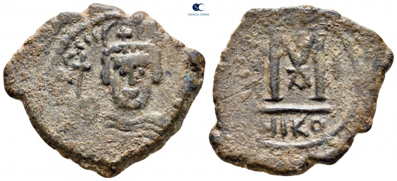 Heraclius AD 610-641. Nikomedia
Follis or 40 Nummi Æ

34 mm, 11,20 g



v...
