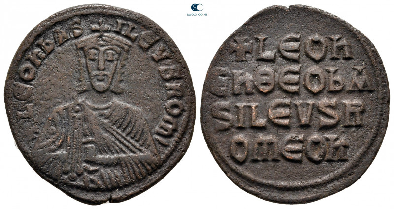 Leo VI the Wise AD 886-912. Constantinople
Anonymous Follis Æ

27 mm, 5,42 g...