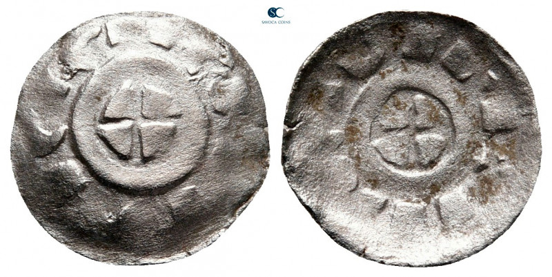 Orio Malipiero AD 1178-1192. Venice
Piccolo AR

13 mm, 0,28 g



nearly v...