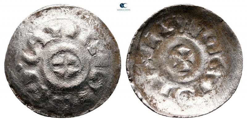 Enrico Dandolo AD 1192-1205. Venice
Piccolo AR

14 mm, 0,32 g



nearly v...