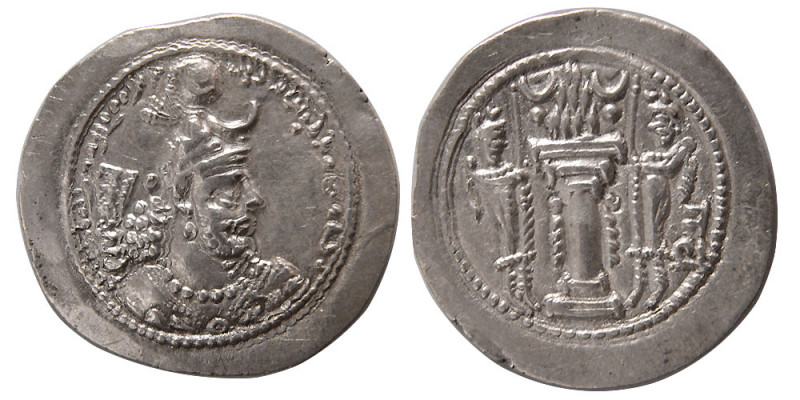 SASANIAN KINGS. Yazdgard I. 393-420 AD. Silver Drachm (4.16 gm; 28 mm). ST (Ista...
