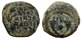 Judean Kingdom. Alexander Jannaeus, 104 - 76 BC. AE Prutah. Jerusalem mint.