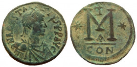 Anastasius, 491-518 AD. AE Follis. Constantinople mint.