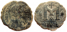 Justinian I, 527-565 AD. AE Follis. Theoupolis (Antioch) mint.
