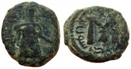 Ummayad Caliphate. Arab-Byzantine coinage. temp.'Abd al-Malik ibn Marwan. AE Fals. Amman mint.