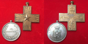 Lotto di 2 medaglie, croce al merito di guerra e medaglia al merito scuole elementari Forlì in argento.