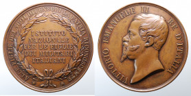 Vittorio Emanuele II. Medaglia Istituto Nazionale per le Figlie dei Militari Italiani. AE (33,2 g - 44 mm). SPL