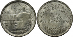 Weltmünzen und Medaillen, Ägypten / Egypt. "1971 Corrective Revolution". 1 Pound 1977, 15 g. 0.720 Silber. 0.35 OZ. KM 473. Stempelglanz