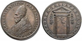 ITALIEN. SPEZIALSAMMLUNG PAPSTMEDAILLEN. Gregor XIII. 1572-1585. Bronzemedaille 1575. Auf das Heilige Jahr. Stempel von L. Fragni. Brustbild nach link...