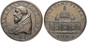 ITALIEN. SPEZIALSAMMLUNG PAPSTMEDAILLEN. Sixtus V. 1585-1590. Bronzemedaille An VI (1590). Auf die Vollendung der Kuppel des Petersdomes durch della P...