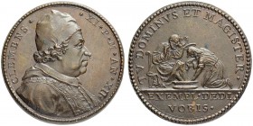 ITALIEN. SPEZIALSAMMLUNG PAPSTMEDAILLEN. Clemens XI. 1700-1721. Bronzemedaille An XII (1712). Stempel von E. Hamerani. Brustbild nach rechts. Rv. Die ...