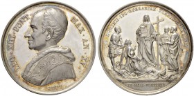 ITALIEN. SPEZIALSAMMLUNG PAPSTMEDAILLEN. Leo XIII. 1878-1903. Silbermedaille An XV (1892). Auf die erste Sozialenzyklika "Rerum Novarum" (über die Rec...