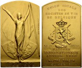 BELGIEN. Antwerpen. Goldplakette 1930. Auf die 100 Jahrfeier der "Union Royale des Sociétés de Tir de Belgique". Stempel von J. Witterwulche. 44.9 x 7...