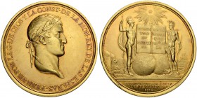 SPANIEN. Königreich. Fernando VII. 1808-1833. Goldmedaille 1812. Auf die Konstitution von Cadiz. Stempel von F. Sagau. Belorbeerter Kopf rechts. Rv. A...