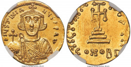 Justinian II, First Reign (AD 685-695). AV solidus (20mm, 4.40 gm, 7h). NGC Gem MS 5/5 - 5/5. Constantinople, 8th officina, AD 686-687. d IЧStINIA-NЧS...