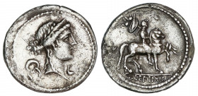 Denario. 61 a.C. AEMILIA. M. Aemilius Lepidus. Anv.: Cabeza diademada de Roma a derecha, entre corona y símpulo. 3,58 grs. AR. (Rayitas). BMC-3640; Ca...