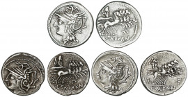 Lote 3 monedas Denario. 104 a.C. APPULEIA. Lucius Appuleius Saturninus. AR. Todas tipo Saturno en cuadriga a derecha y con leyenda en reverso L. SATVR...
