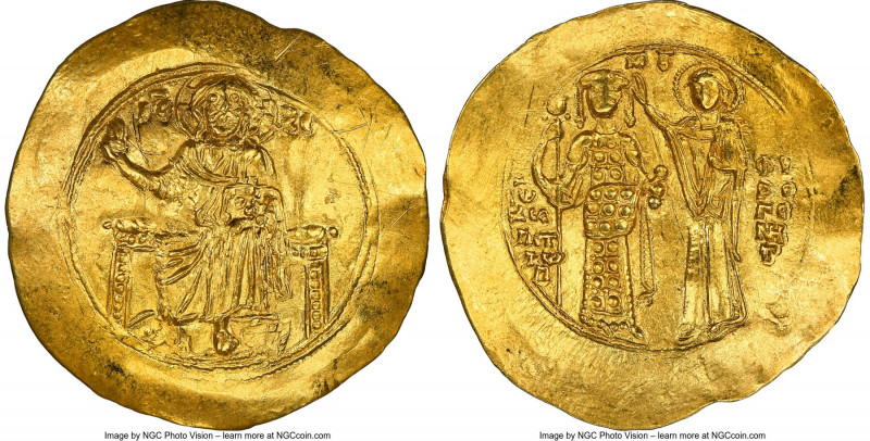 John II Comnenus (AD 1118-1143). AV hyperpyron (31mm, 4.36 gm, 6h). NGC MS 5/5 -...
