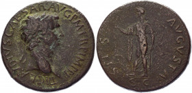 Roman Empire Sestertius 41 - 50 AD, Claudius
RIC 99, BMC 124, BN 171, C 85; Copper 25,13 g.; Obv: TICLAVDIVSCAESARAVGPMTRPIMP - Laureate head right. ...