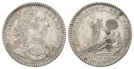 FRANCIA
Luigi XV di Borbone, 1715-1774.
Gettone Tesoro reale 1758.
Ag gr. 7,29 mm. 27,8
Dr. LUD XV REX - CHRISTIANSS. Busto a d.
Rv. DANT ACCIPIV...