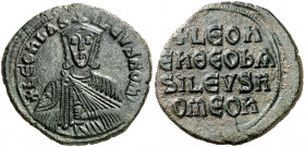 León VI (886-912). Constantinopla. Follis. (Ratto 1873) (S. 1729). 7,60 g. EBC-.