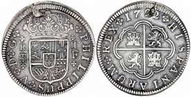 1722. Felipe V. Segovia. F. 2 reales. (AC. 956). Perforación reparada. 5,45 g. (MBC-).