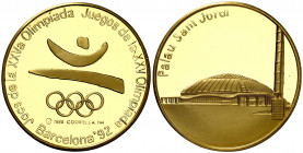 Medalla dedicada a las Olimpiadas de Barcelona: Palau Sant Jordi. En estuche, con certificado. AU. 8,46 g. Ø26 mm. Proof.