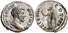 (164 d.C.). Marco Aurelio. Denario. (Spink 4929) (S. 849 b) (RIC. 105 var). Muy bella. 3,23 g. EBC+.