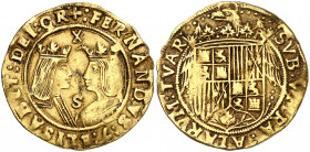 Reyes Católicos. Sevilla. Doble excelente. (AC. 746). Algo alabeada. 6,89 g. MBC+.