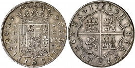 1762. Carlos III. Sevilla. JV. 8 reales. (AC. 1228). Buen ejemplar. Ex Áureo & Calicó 16/09/2009, nº 1000. Rara. 26,95 g. EBC-.