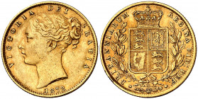 Australia. 1872. Victoria. M (Melbourne). 1 libra. (Fr. 12) (Kr. 6). Tipo "escudo". Bonito color. AU. 7,95 g. MBC/MBC+.