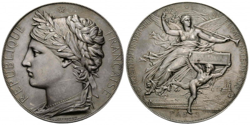 Paris III Republik 1870-1940
 Silbermedaille / Silver medal 1875 67.5 mm. Silbe...