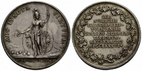 Zürich
 Silbermedaille / Silver medal 1786 39.6 mm. auf die 100-Jahr-Feier des Artilleriekollegiums / 100th anniversary of the Artillery College. Sch...