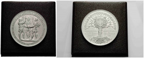 Medaillen / Medals
 Weissmetallmedaille / White metal medal 1891 50.0 mm. (Fe.) auf die 600-Jahrfeier des Bundes. Drei Eidgenossen beim Schwur. Rv. U...