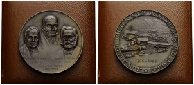 Medaillen / Medals
 Weissmetallmedaille / White metal medal 1945 60.0 mm. (Zn/Cu). Auf die 150-Jahrfeier der Joh. Jacob Rieter & Cie in Winterthur. V...