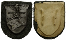 Deutsches Reich / German Reich
 Abzeichen / Badge 1942 52.2 x 61.0 mm. Drittes Reich, Krimschild, Kampfabzeichen der deutschen Wehrmacht verliehen fü...