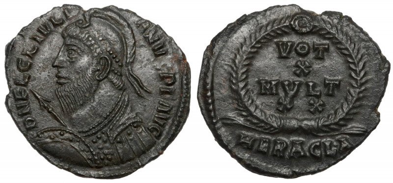 Julian II Apostata (360-363 n.e.) Follis, Heraklea Awers: Popiersie cesarza w he...