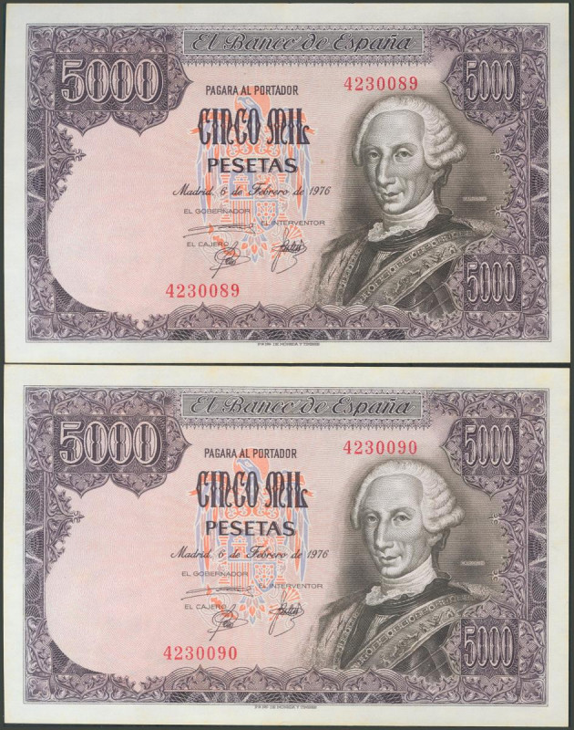 5000 Pesetas. 6 de Febrero de 1976. Pareja correlativa. Sin serie. (Edifil 2017:...