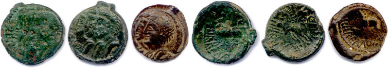 GAULE 
TROIS monnaies en bronze 
REMI Région de Reims aux trois bustes accolés. ...