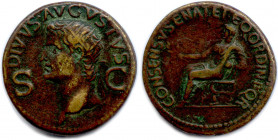 AUGUSTE Caesar Divi Filius Augustus 
16 janvier 27 avant J.-C. - 19 août 14 après J.-C.
DIVVS. AVGVSTVS. Tête radiée du divin Auguste 
à gauche. De pa...