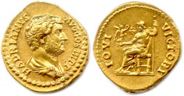 HADRIEN Caïus Publius Aelius Traianus Hadrianus,
11 août 117 - 10 juillet 138
HADRIANVS AVG COS III P P. 
Son buste nu-tête drapé. 
R/. IOVI VICTORI. ...