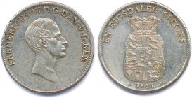 DANEMARK - FRÉDÉRIC VI 
13 mars 1808 - 3 décembre 1839
Rigsdaler Speciedaler argent 1835 Copenhague. 
(28,95 g)
Dav 73
Petits coups sur la tranche. T....