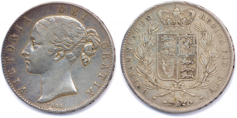 GRANDE-BRETAGNE - VICTORIA 1837-1901
Couronne argent (tête jeune) 1844 Londres. ...