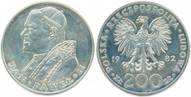 POLOGNE République 
1945-1992
200 Zlotych argent 1982. 
(28,36 g)
KM 20/137
Nettoyé. Très beau.