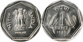 Republic

INDIA. Rupee, 1985-H. Heaton Mint. PCGS SPECIMEN-67 Gold Shield.

KM-79.1. Seemingly perfect in terms of overall quality, this glistenin...