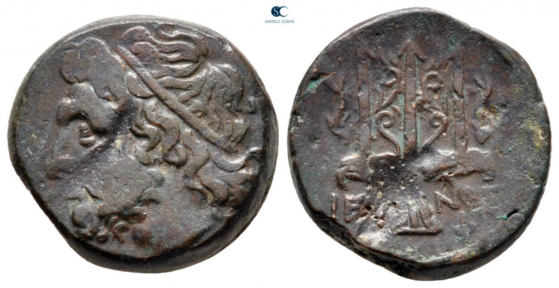 Sicily. Syracuse. Hieron II 275-215 BC. 
Bronze Æ

19 mm, 6,77 g



nearl...