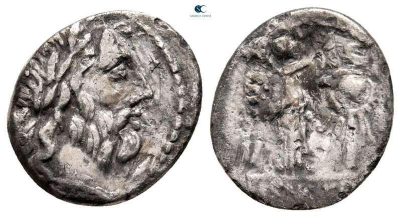 Anonymous after 211 BC. Rome
Victoriatus AR

13 mm, 1,42 g



fine