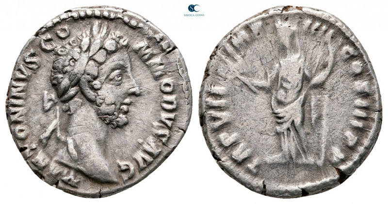 Commodus AD 180-192. Rome
Denarius AR

18 mm, 3,37 g



nearly very fine