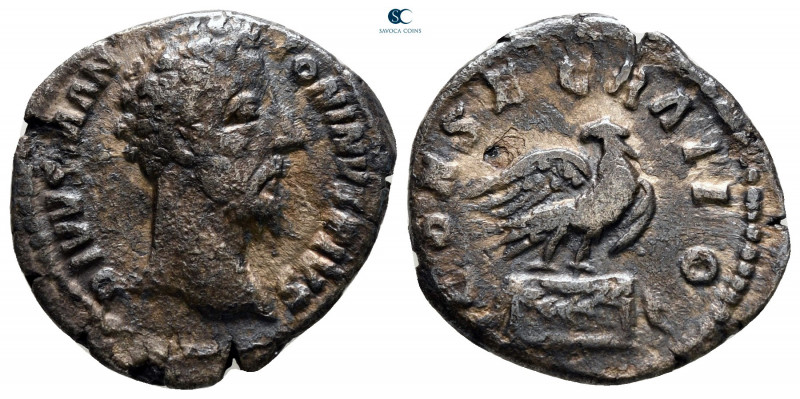 Divus Marcus Aurelius AD 180. Rome
Denarius AR

19 mm, 2,66 g



very fin...